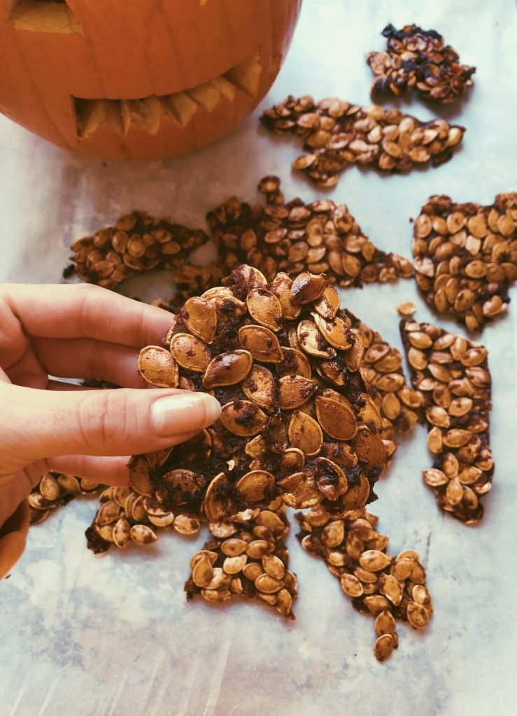 cinnamon pumpkin seed bark