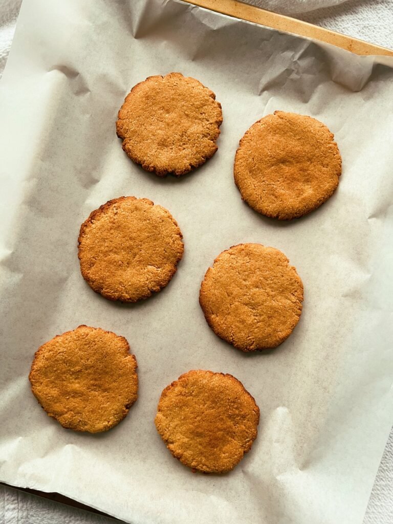 cacao butter cookies (grain free & refined sugar free)