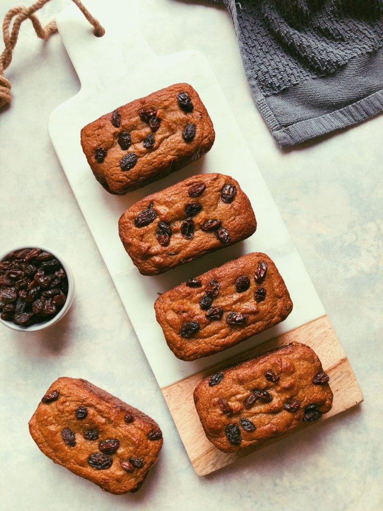 mini banana raisin bread (grain free, refined sugar free, scd diet)