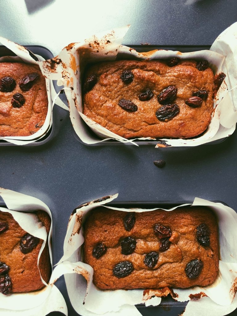 mini banana raisin bread (grain free, refined sugar free, scd diet)