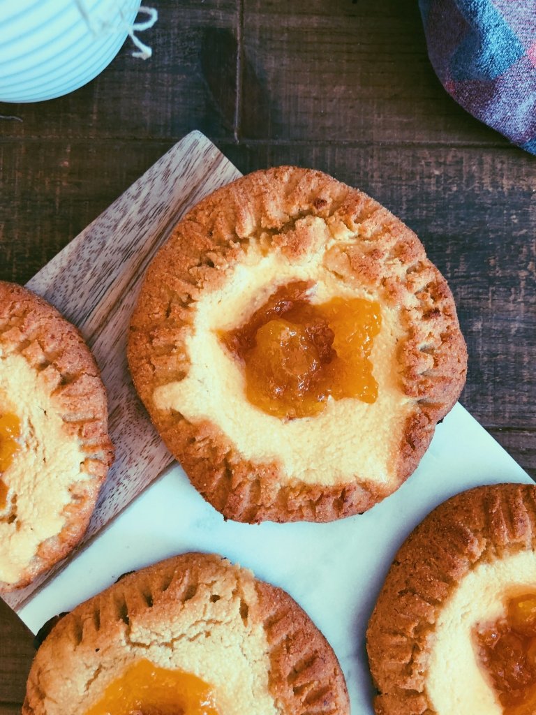 mango cheese danish (grain free, refined sugar free, scd diet)