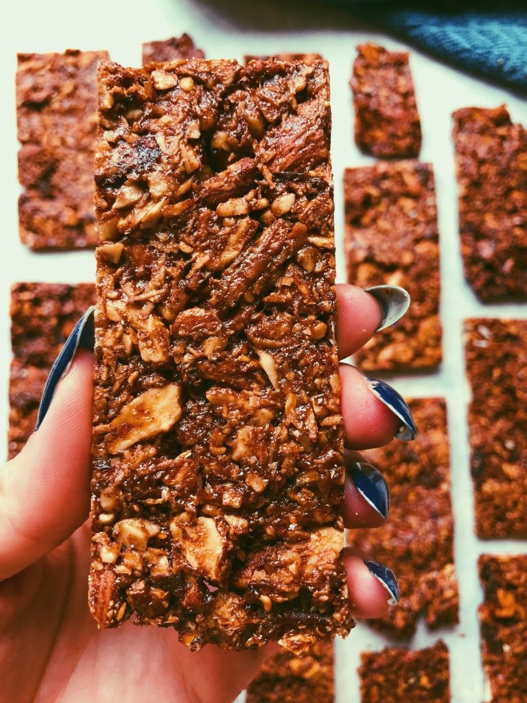raspberry jam granola bars