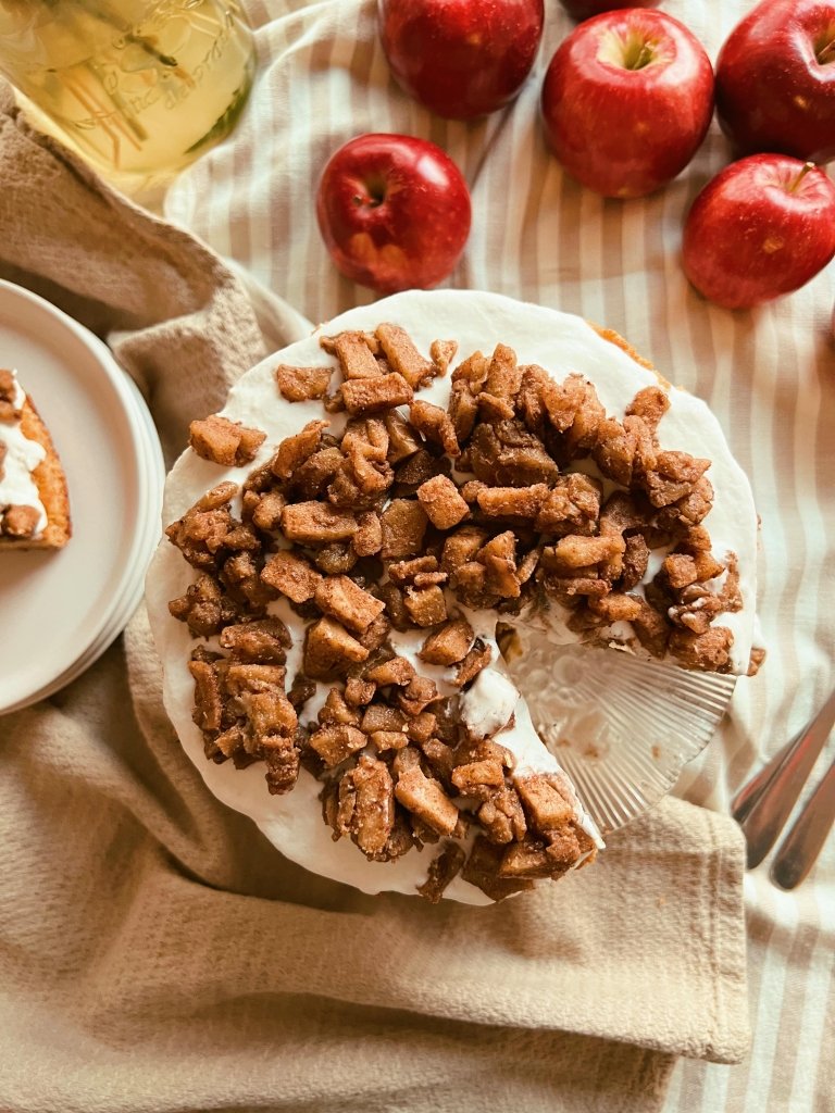 apple shortcake (grain free, refined sugar free)