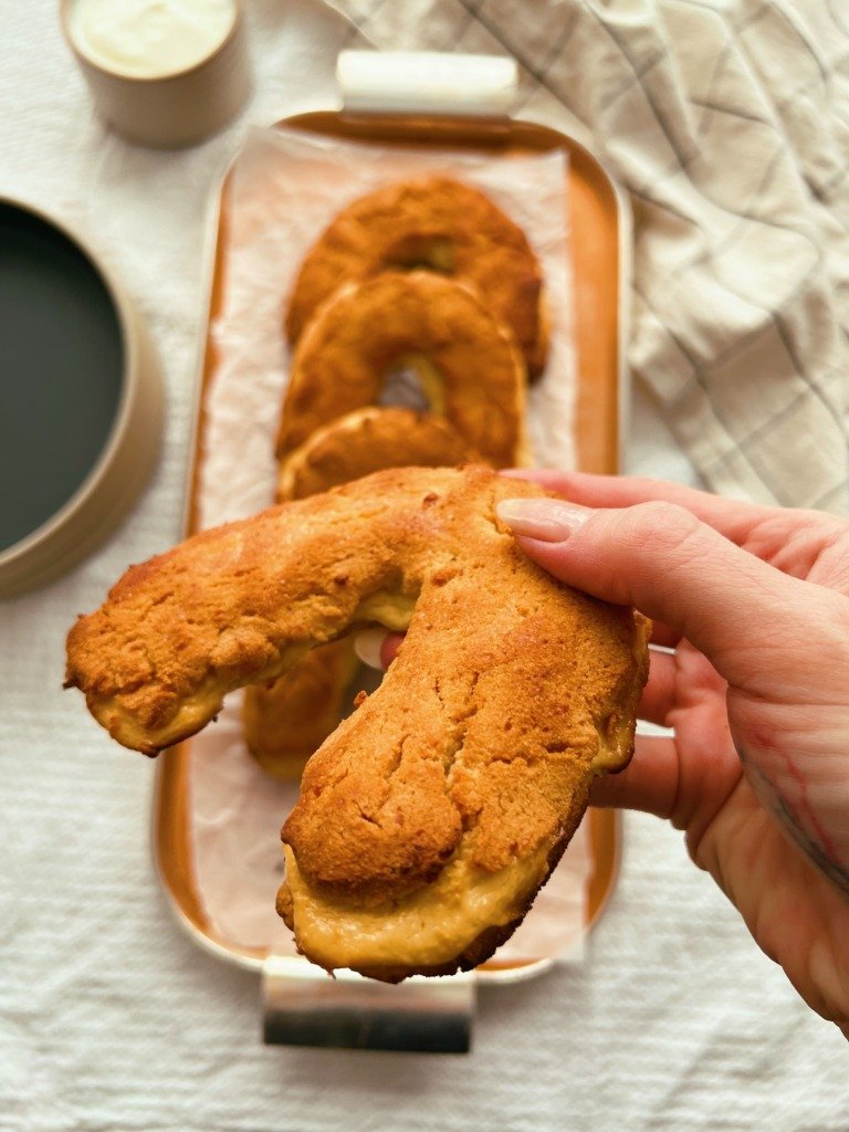 homemade grain free cheese bagelach