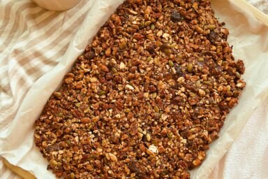 apricot almond butter granola