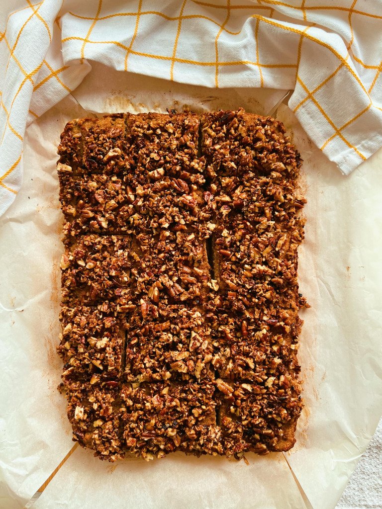 grain free banana bread cake with pecan coconut crumble 