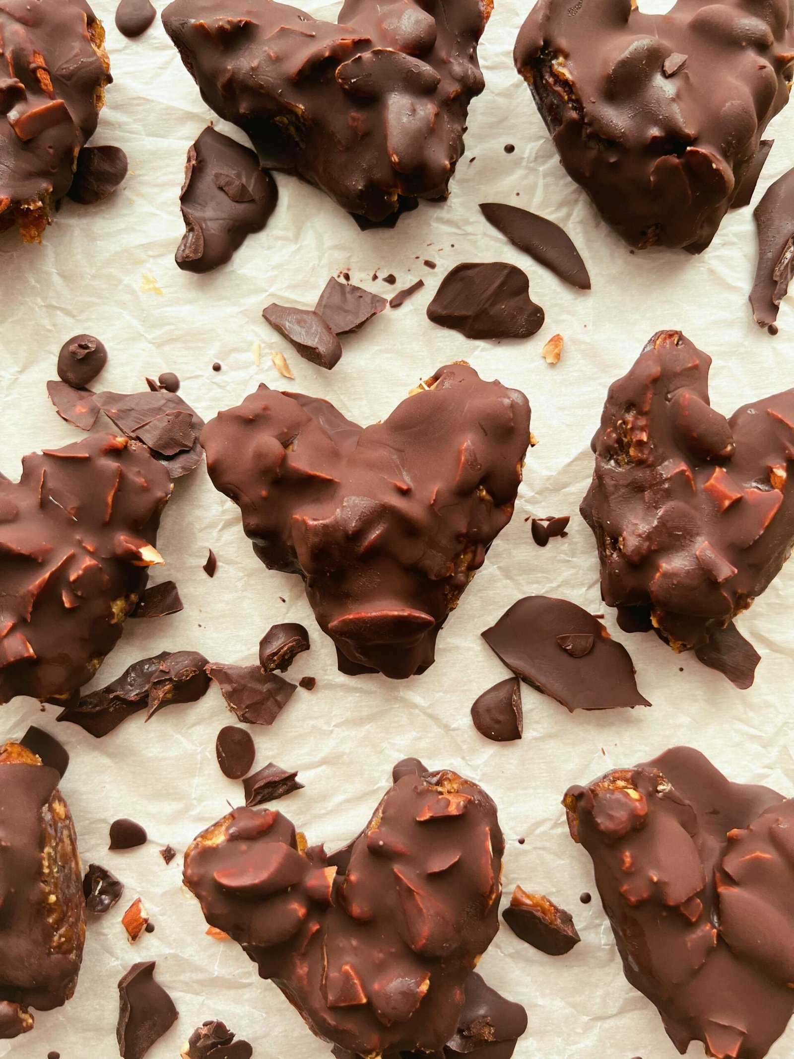 heart shaped medjool date peanut butter cups