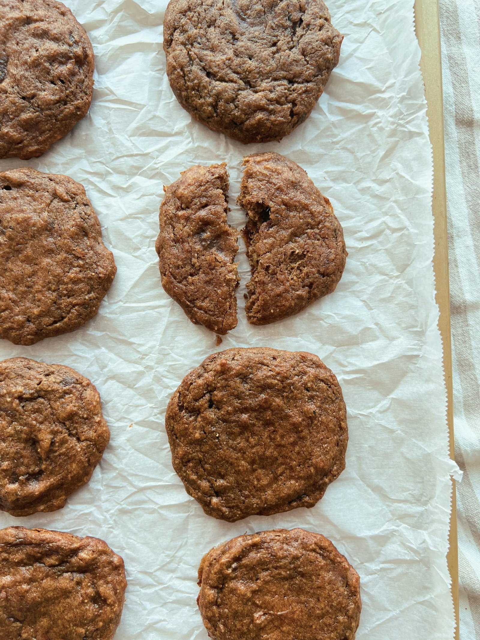 soft banana almond butter cookies (grain free, refined sugar free, baby led weaning)