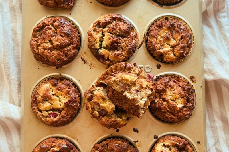 grain free raspberry creamcheese muffins