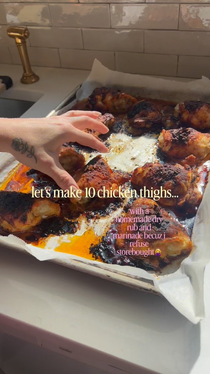 yes i make chicken thighs at leastttt once (or twice) a week fr, and it’s always some variation of this dry rub + marinade. i have a few different versions floating around on my website and in my ebook, so if you need an amazing crispy-skin-baked chicken recipe, please holla at me. for this particular version, it was a mix of paprika, salt, oregano, basil, coriander, cumin, and a tiny of bit of red chilli pepper flakes, with the marinade consisting of extra virgin olive oil (@terradelyssa) dijon mustard (@maisonorphee), apple cider vinegar and honey. i added some freshly chopped garlic at the end. convection bake (if possible!) at 375 for 50 mins or so. always so crispy and flavourful, never dry, and my children are obsessed w this chicken. win-win-win!✨🤌✌️

easy chicken recipes • crispy chicken thighs • family meals • whole foods diet • real ingredients