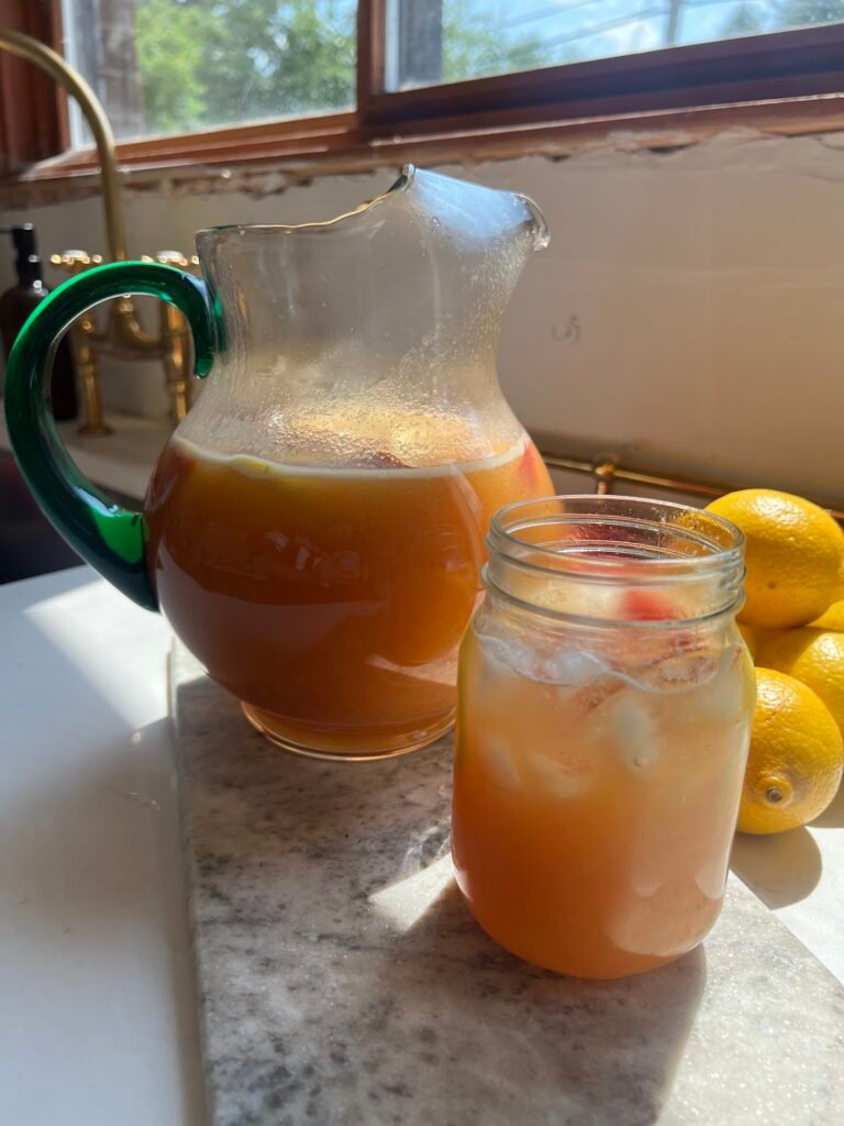 homemade peach lemonade (refined sugar free version)